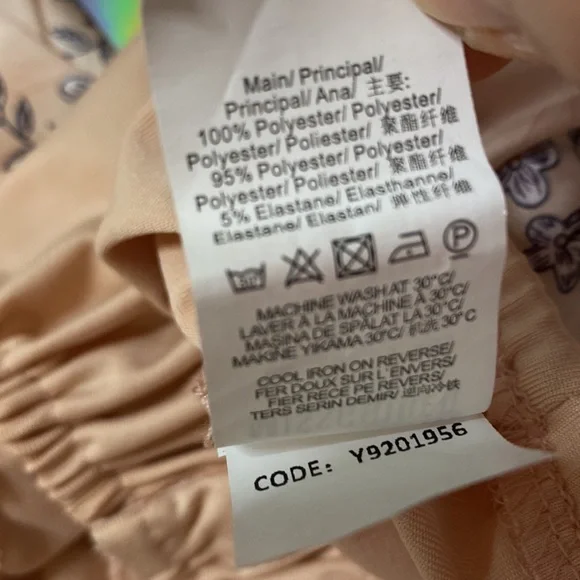 MISGUIDED Satin Floral Bodysuit-Blush - Picture 12 of 14